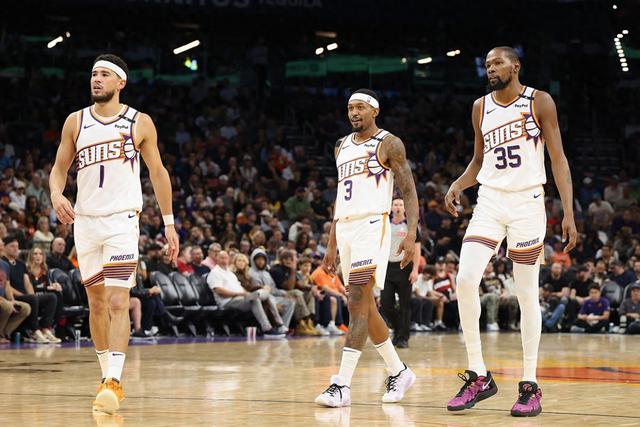 What Are the Broader Implications of the Public Discussion Surrounding Brittney Griner and Angel Reese?